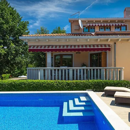 Rosa Holiday home *