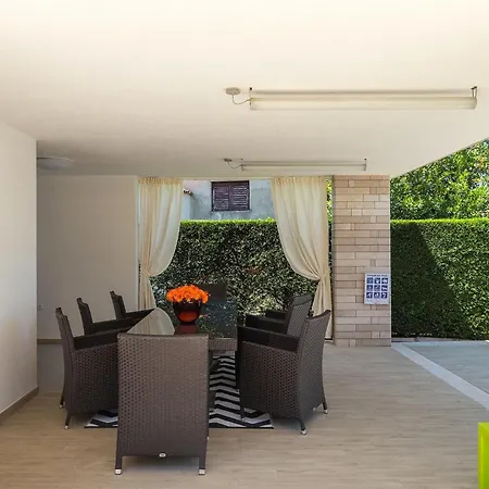 Rosa Holiday home *